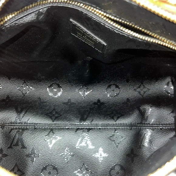 ๐ SPEEDY ๐ BRAND NEW Louis Vuitton Red and Black Satchel BANDOULIERE - Picture 9 of 14